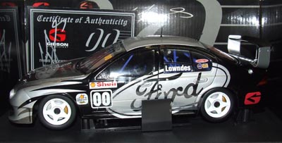 Craig lowndes 00 ford